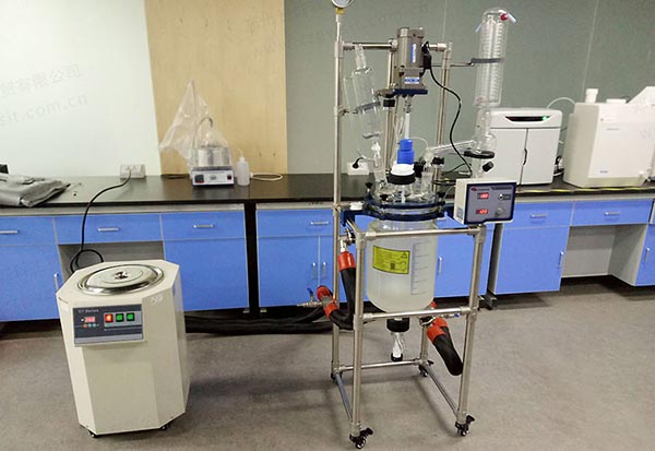 玻璃反應釜安全操作需要注意哪些