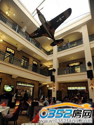 餐廳內(nèi)飛機(jī)模型