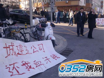 �r�񹤌�Ѫ��ӑн