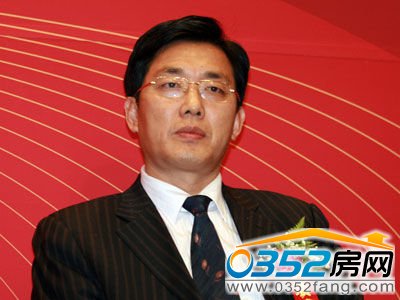 中華房商合作聯合會執行主席和秘書長賈臥龍