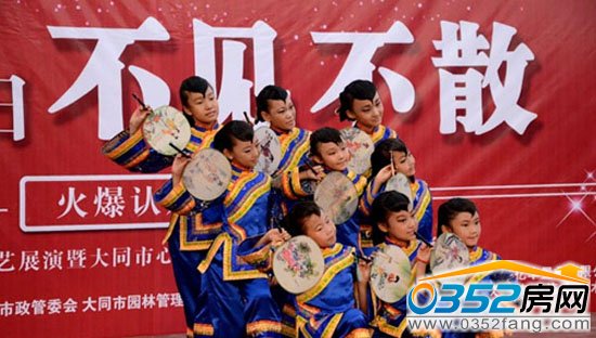 舞蹈《團(tuán)扇》