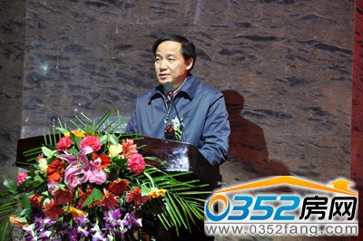 副市長操學誠