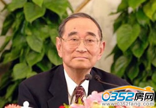 厲以寧
