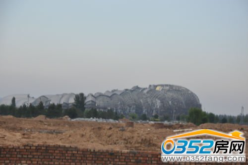 體育中心正在進行內部裝修