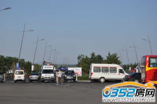 移動警務、急救車輛隨時應對突發情況