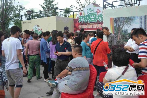 綠地世紀城活動現場人氣爆棚