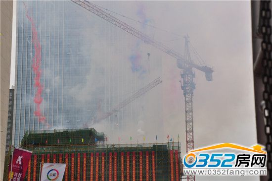 ʩ���F���Y���R�Q