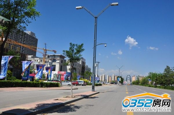 月星國際家居廣場位于南環橋東端