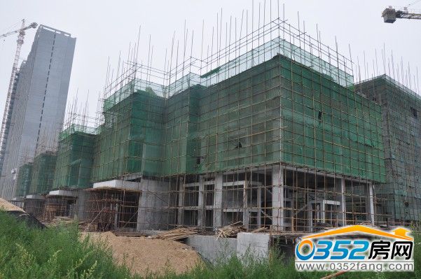 月星國際家居廣場6號樓已建至3層(2014.7.29)