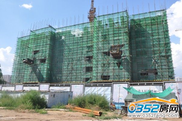 盛世豪庭3號樓近景圖(2014.8.14)