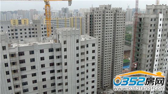 金水灣全面封頂 正在做二次結構