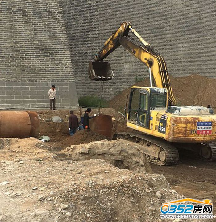 131805175c19ac81833434.jpg 364057310a55b319cd3fb0e74ba98226cdfc17e4.jpg