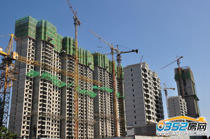 121804073f154f21420575.jpg 9.28現(xiàn)場(chǎng)施工.JPG