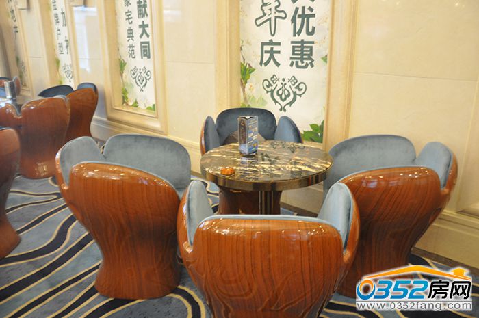 14174121060b409fec8966.jpg DSC_0288.JPG