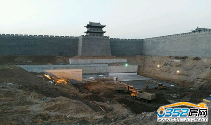 19104343be3f3a5cb83744.jpg 北城墻德等.jpg