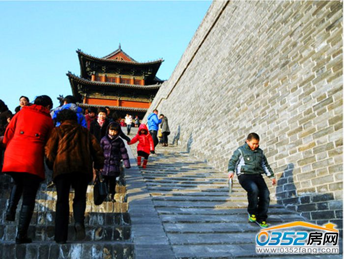 31163448c5e708d1d17654.jpg 東城墻2.jpg