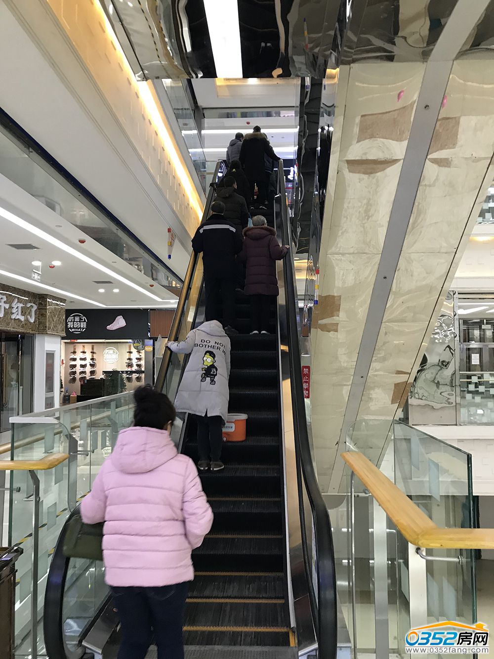 041740078a1236932a7220.jpg 041740078a1236932a7220.jpg