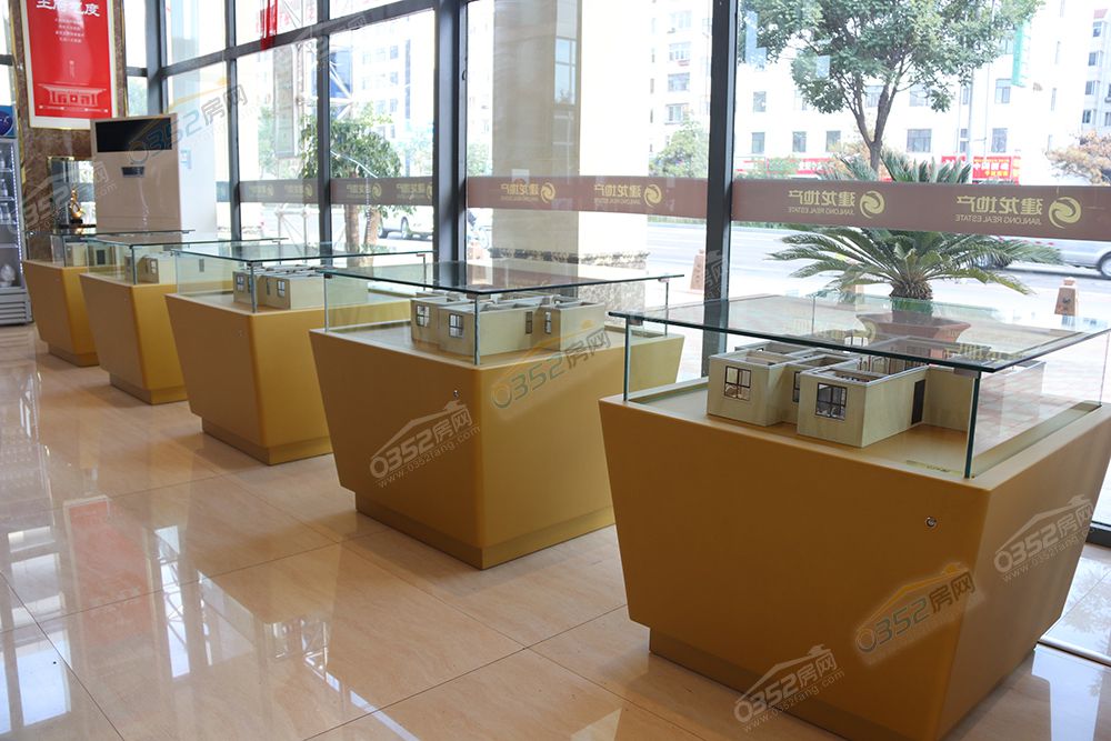 1417420317f0f510004262.jpg 1417420317f0f510004262.jpg