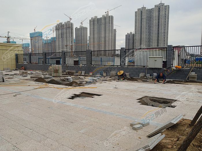 1811343923002d87e09372.jpg 鋪地.jpg