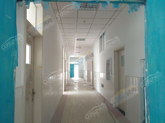 181136037481bb45da3860.jpg 樓道.jpg