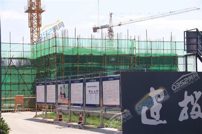 17165713c44d62e3b76060.jpg 15162040f5f8d924c63704.jpg