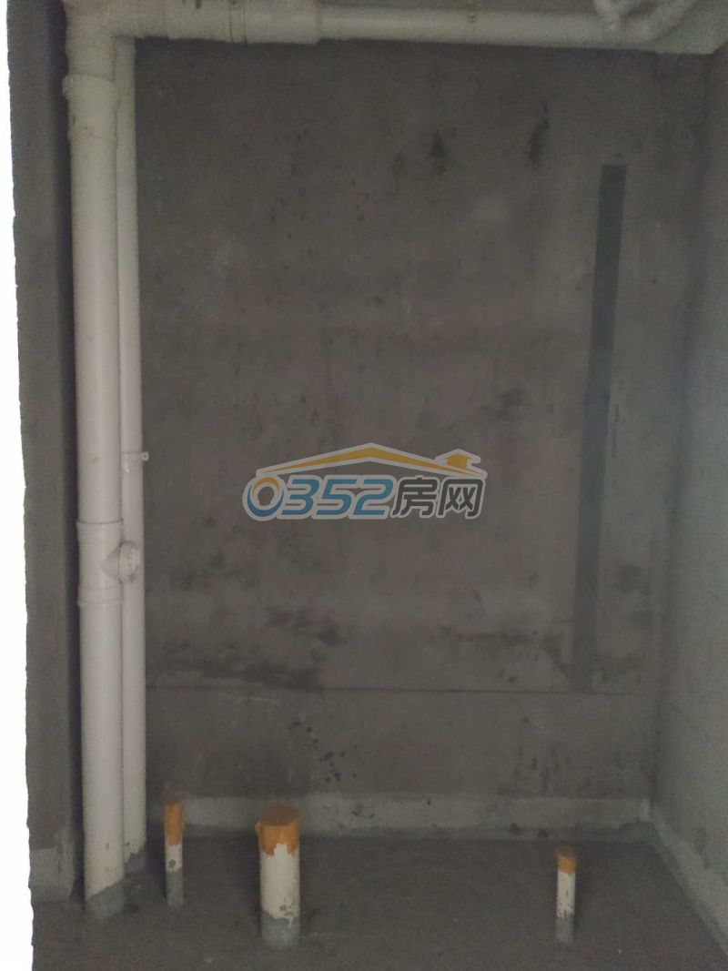 04145717e60995d0183108.jpg