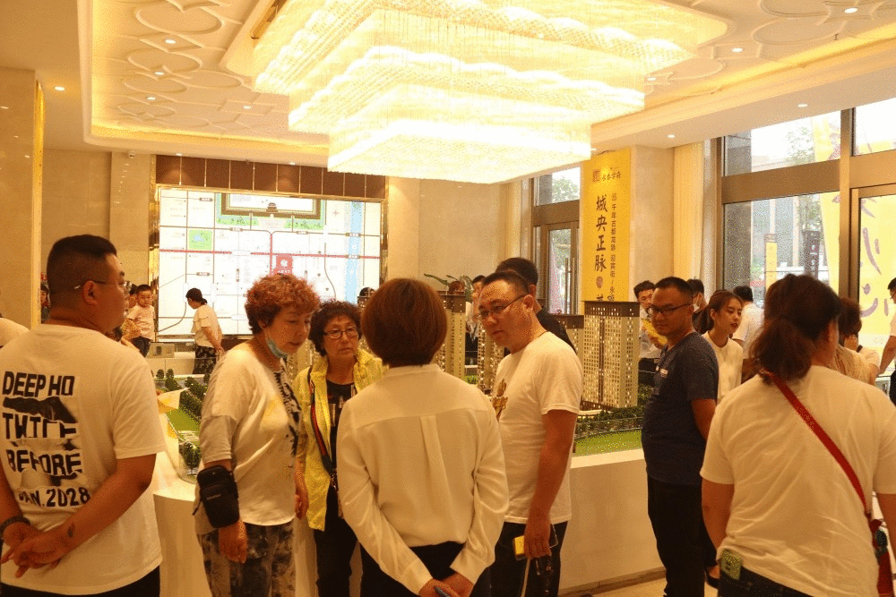 25184050f6684059169804.gif 姘告嘲瀛﹀簻.gif