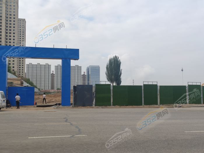 2716071579127d27d04438.jpg 鍏翠簯1.jpg