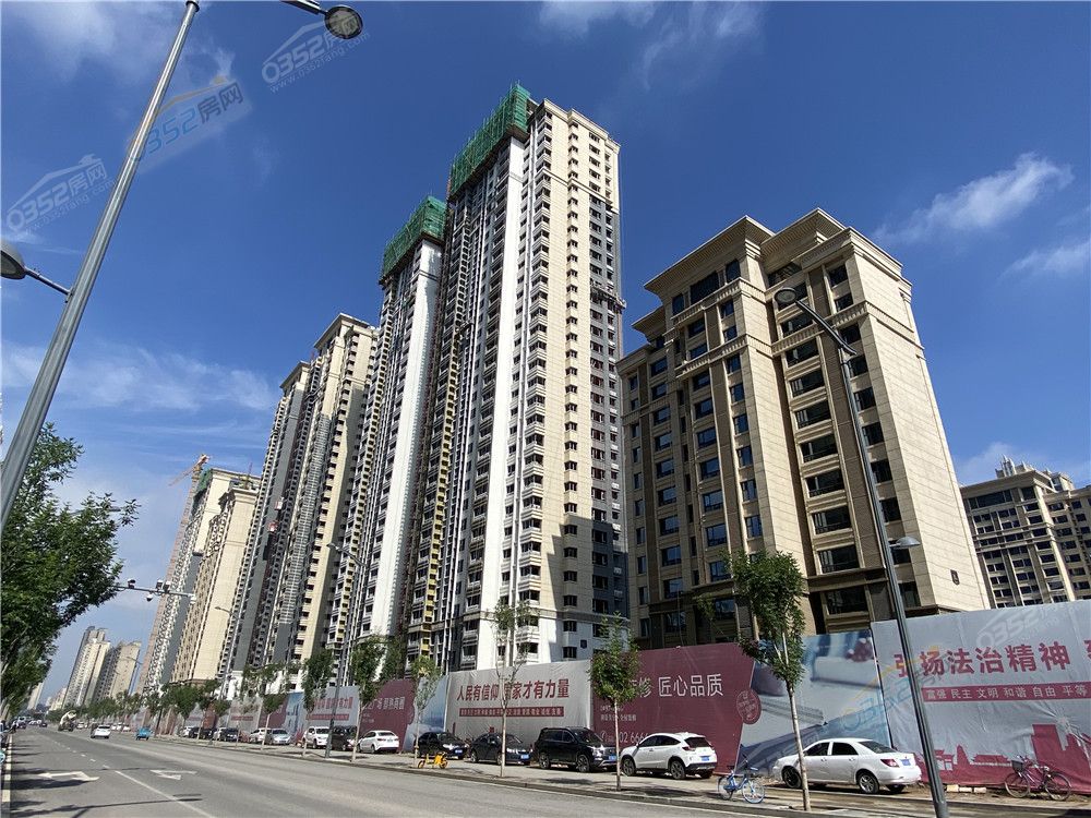 30153103e36f9a9a493726.jpg 恒大翡翠華庭.jpg