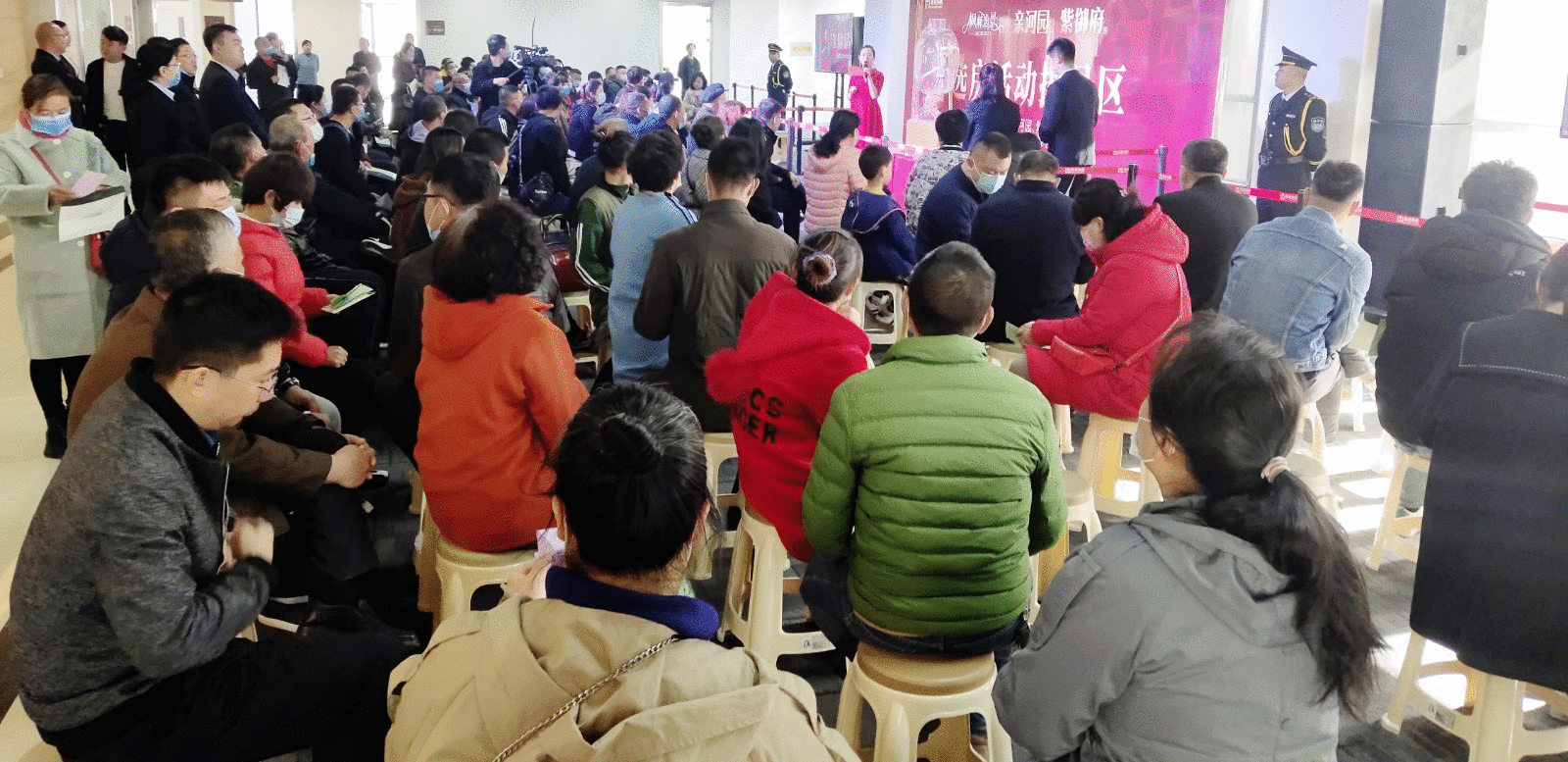 01172217d6538b8a5f4731.gif 01.gif