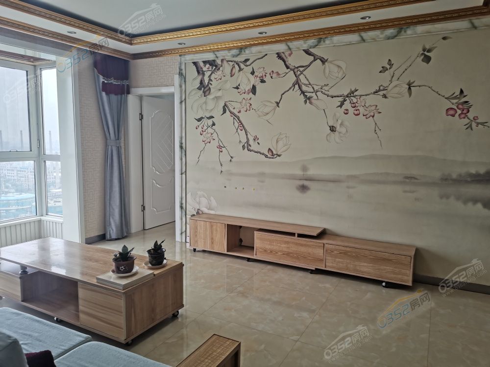 6e5d772d-d3ba-48c7-bed2-78e2d76f5687.jpg
